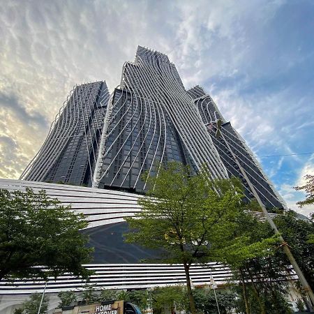 Ferienwohnung Arte Mont Kiara By Cozynest Kuala Lumpur Exterior foto