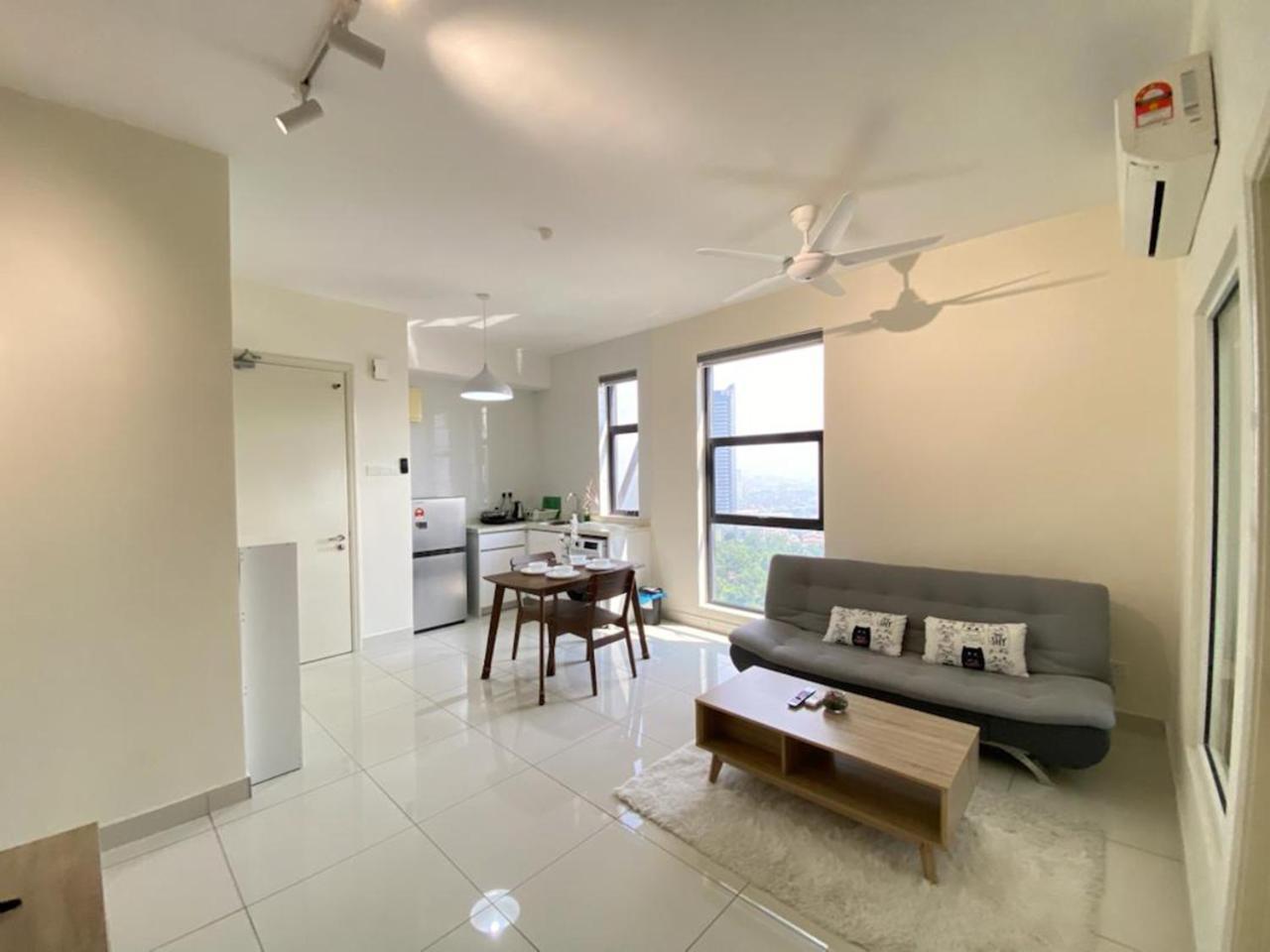 Ferienwohnung Arte Mont Kiara By Cozynest Kuala Lumpur Exterior foto